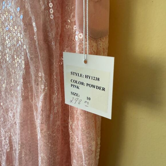LM by Mignon Blush Pink Sequin Gown with Sheer Straps Fitted Silhouette Size 10 - Picture 6 of 8